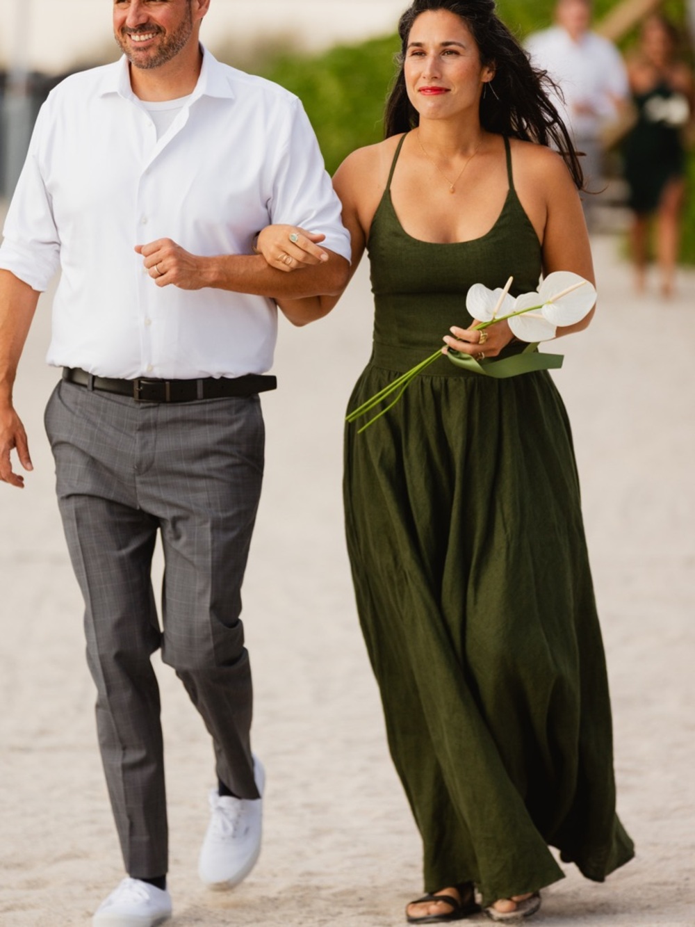 MANTAIKOIAI forest Green Linen dress